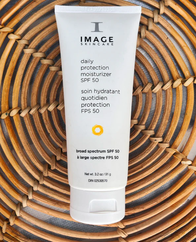 Hydratant Quotidien Léger avec Protection SPF 50 91ml - IMAGE Skincare